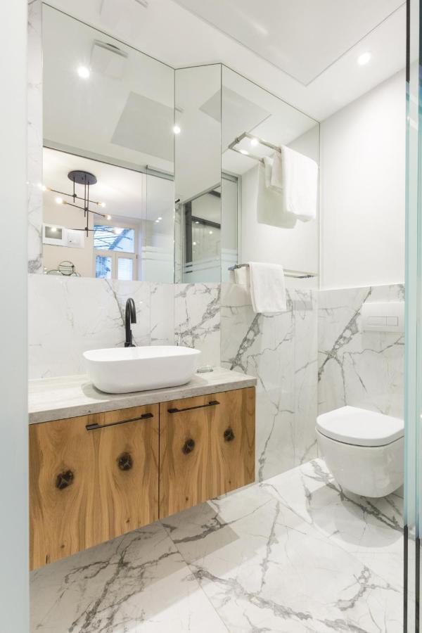 Luxury Dream Suite In The Absolute Center 布达佩斯 外观 照片